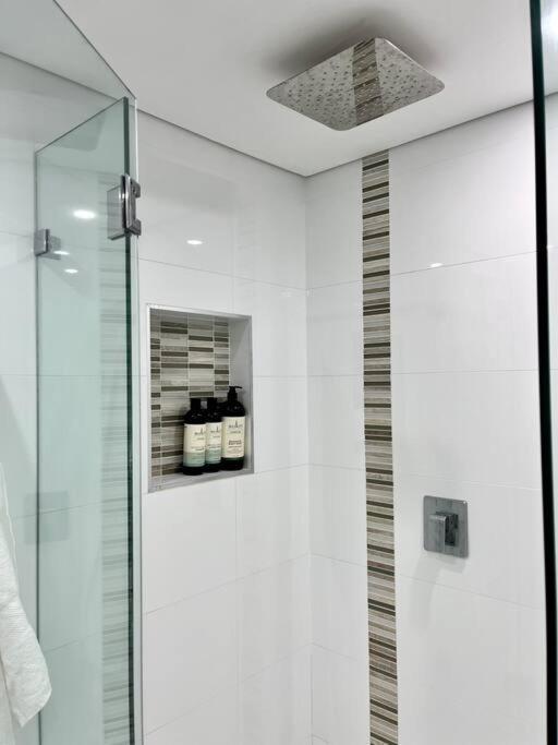 סידני Bondi Beach Waves Beachfront Apartment מראה חיצוני תמונה
