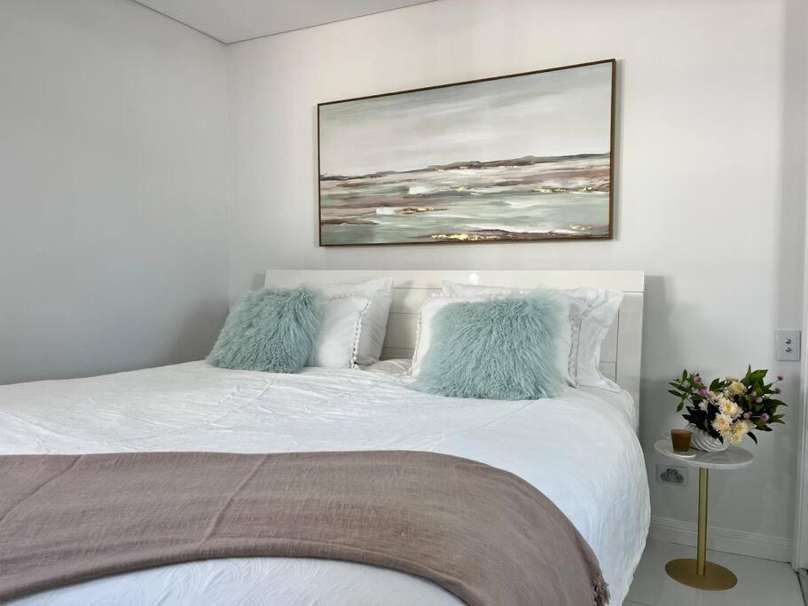 סידני Bondi Beach Waves Beachfront Apartment מראה חיצוני תמונה