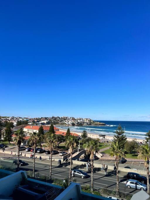 סידני Bondi Beach Waves Beachfront Apartment מראה חיצוני תמונה
