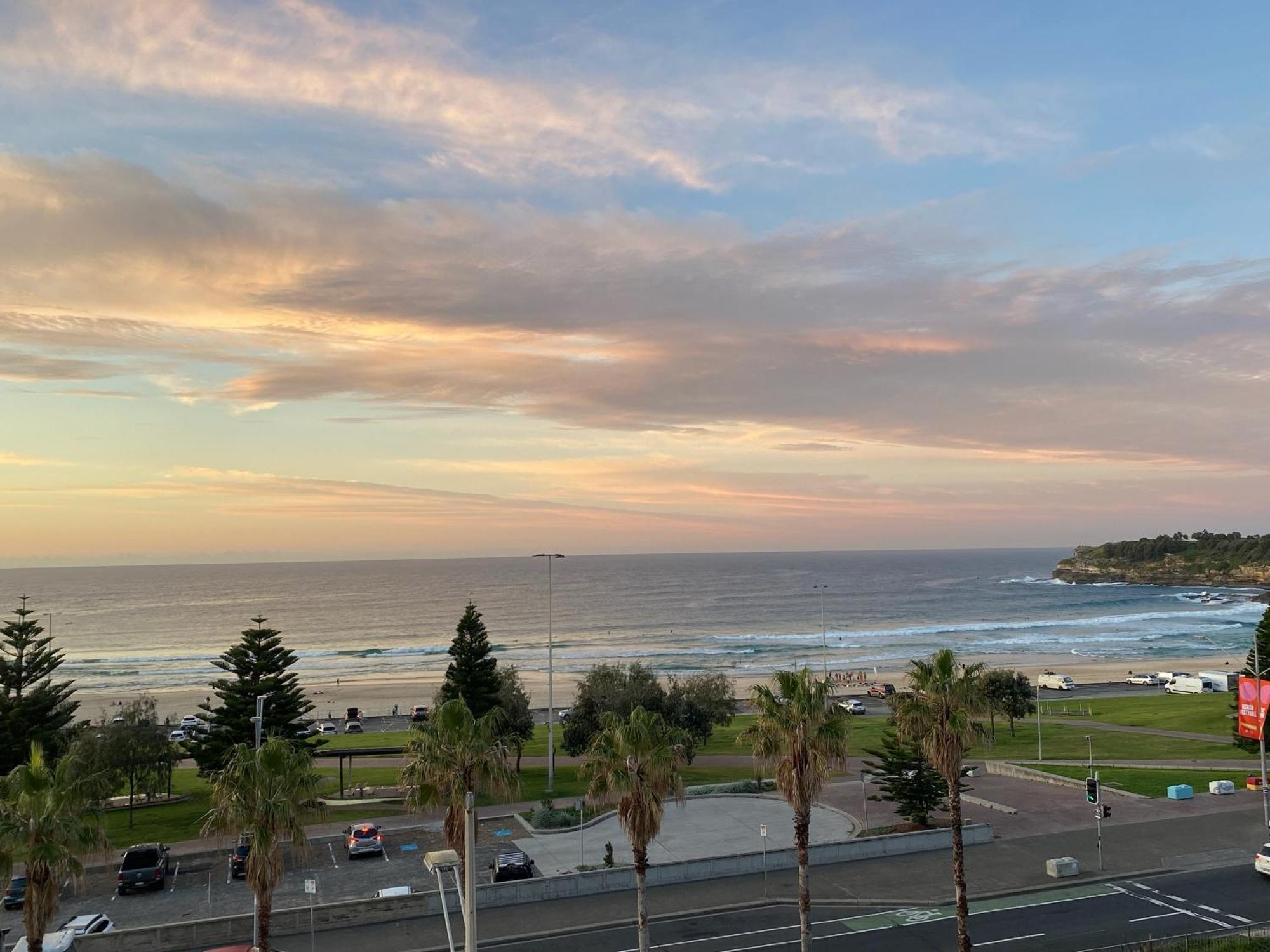 סידני Bondi Beach Waves Beachfront Apartment מראה חיצוני תמונה